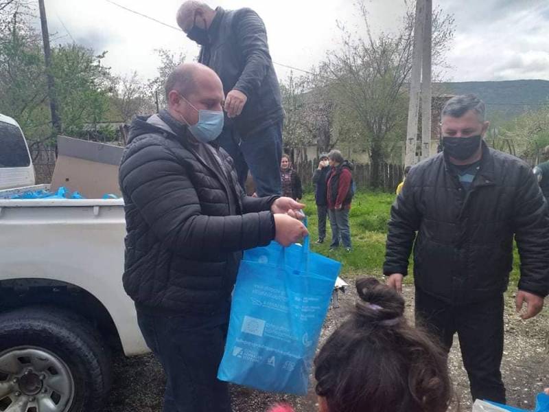 საქართველოში კორონავირუსით შექმნილი მდგომარეობის გამო სხვადასხვა კერძო კომპანიებმა...